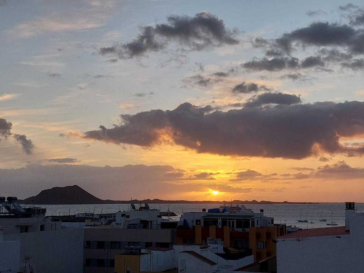 Apartament Precioso Atico Con Vistas Al Mar Parking Gratuito Corralejo Zewnętrze zdjęcie